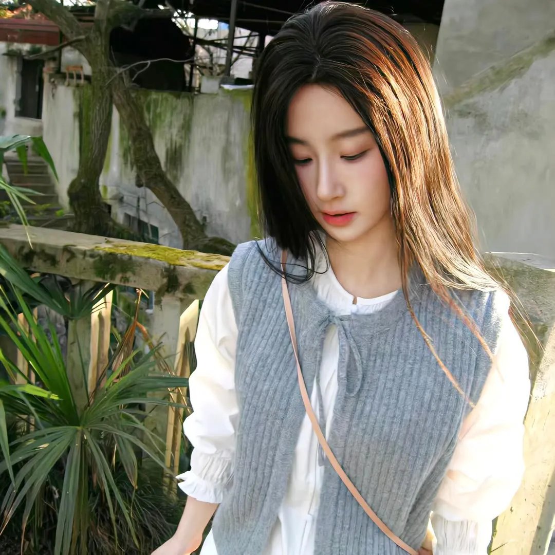 手提箱女郎